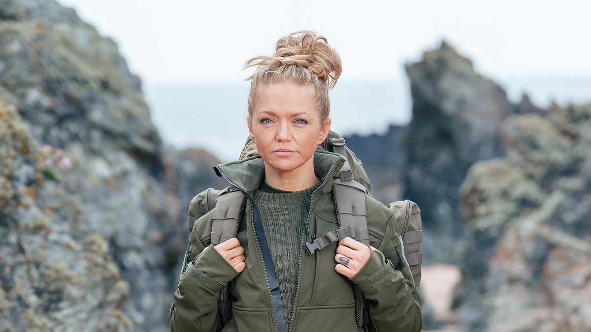 alert-–-s-club-seven-star-hannah-spearritt-quits-major-channel-4-show-on-the-first-day-of-filming