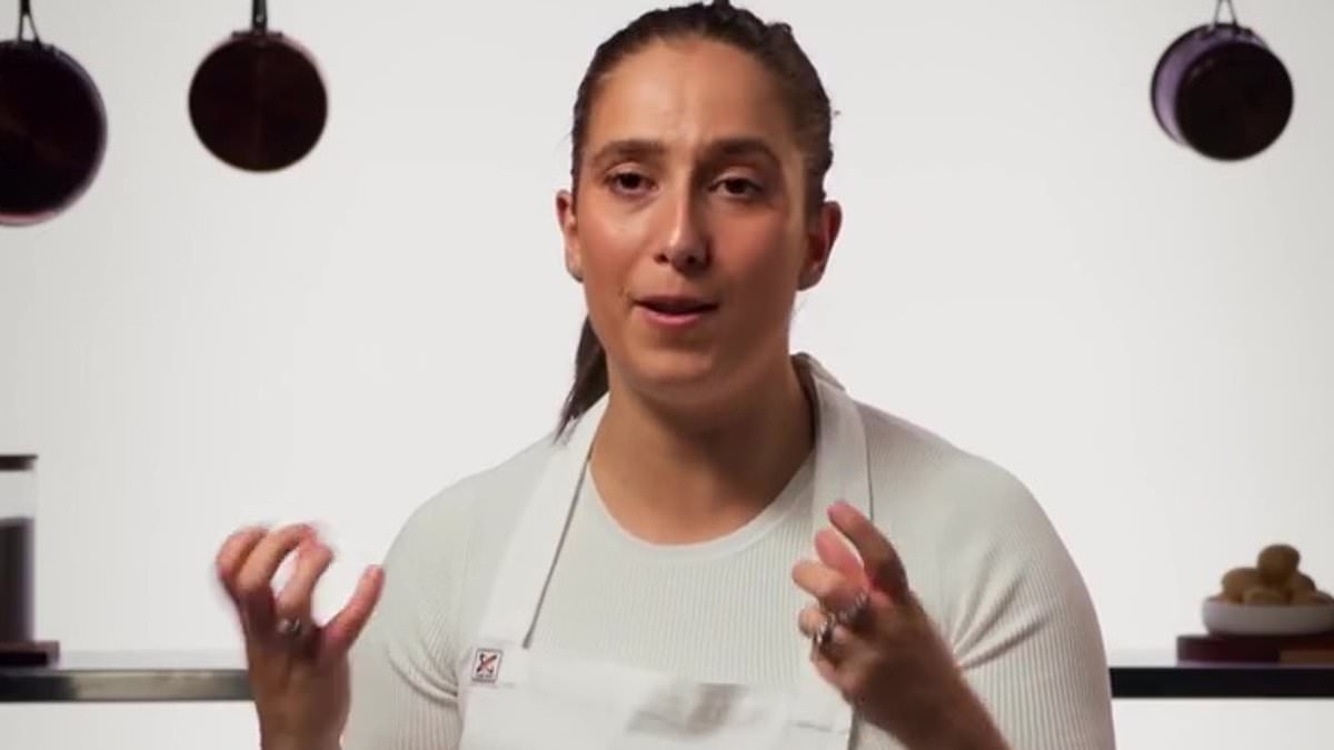 alert-–-masterchef-australia-fans-slam-the-show’s-‘repulsive’-hygiene-standards:-‘i-thought-that-was-a-big-no-no!’