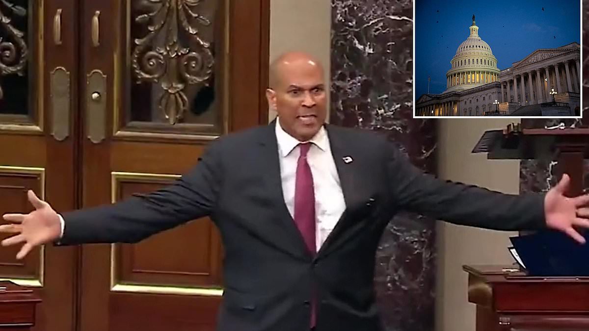 alert-–-moment-cory-booker-loses-it-during-unhinged-screaming-rant-at-colleagues-with-no-‘backbone’