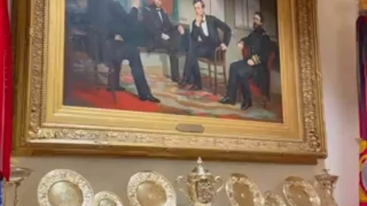 alert-–-white-house-cabinet-room-looks-unrecognizable-after-trump’s-obsessive-redecorating