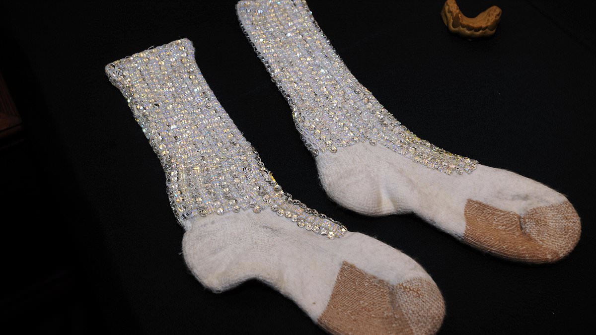 alert-–-dirty-sock-once-worn-by-michael-jackson-sells-at-auction-for-an-eye-watering-sum