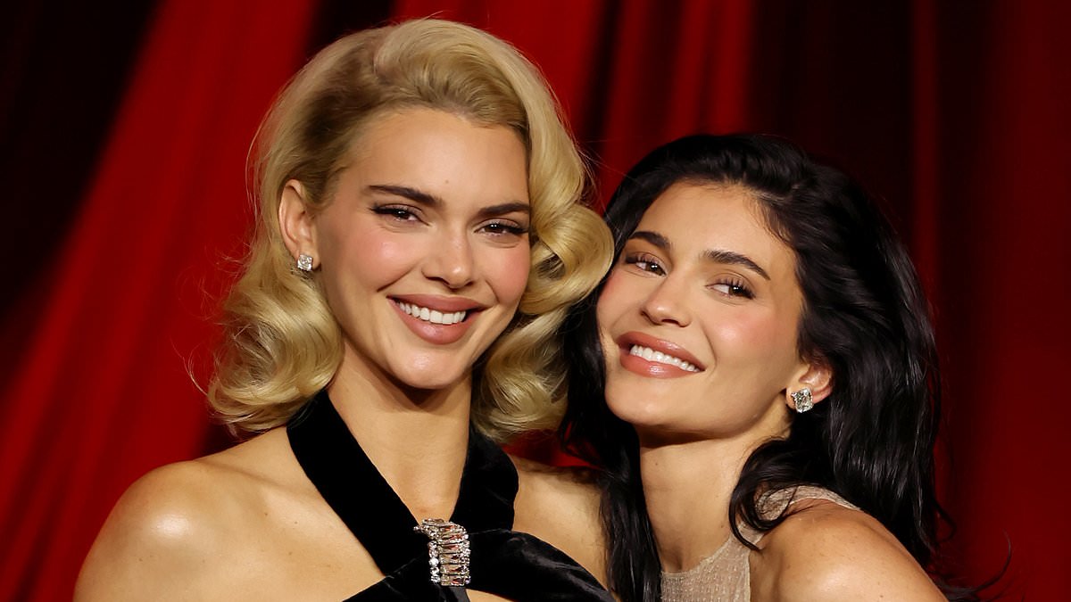alert-–-kendall-jenner-shares-rare-childhood-photo-with-sister-kylie-showing-off-their-unreal-adult-transformations