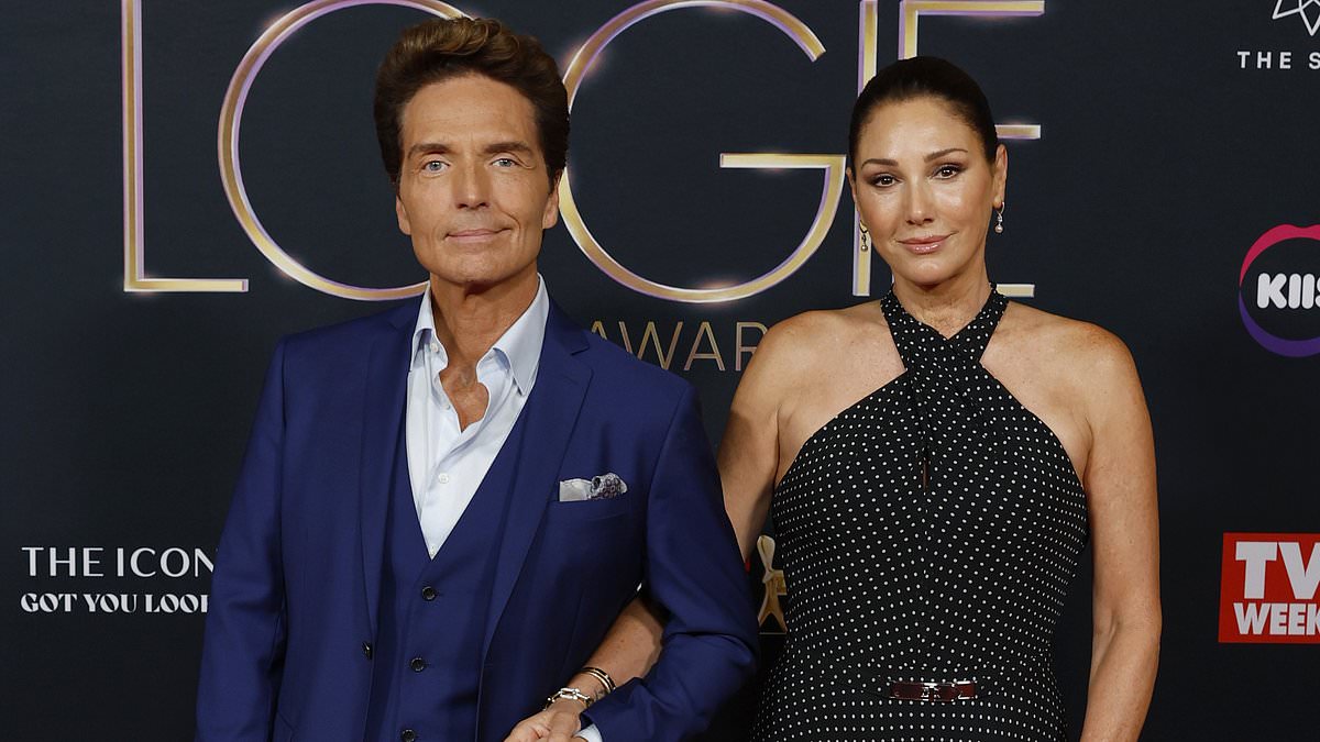alert-–-richard-marx’s-cringeworthy-red-carpet-moment-caught-on-camera-as-he-arrives-at-the-2025-logie-awards