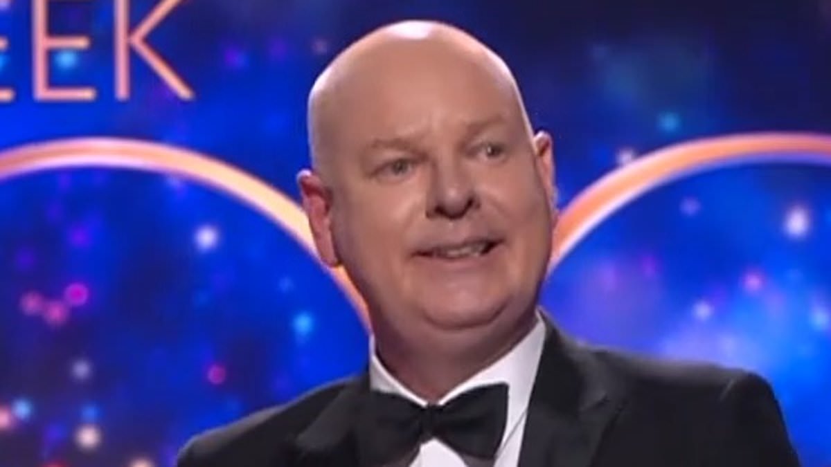 alert-–-logies-producers-left-fuming-as-tom-gleeson-goes-off-script-and-takes-a-savage-swipe-at-channel-seven-with-x-rated-joke