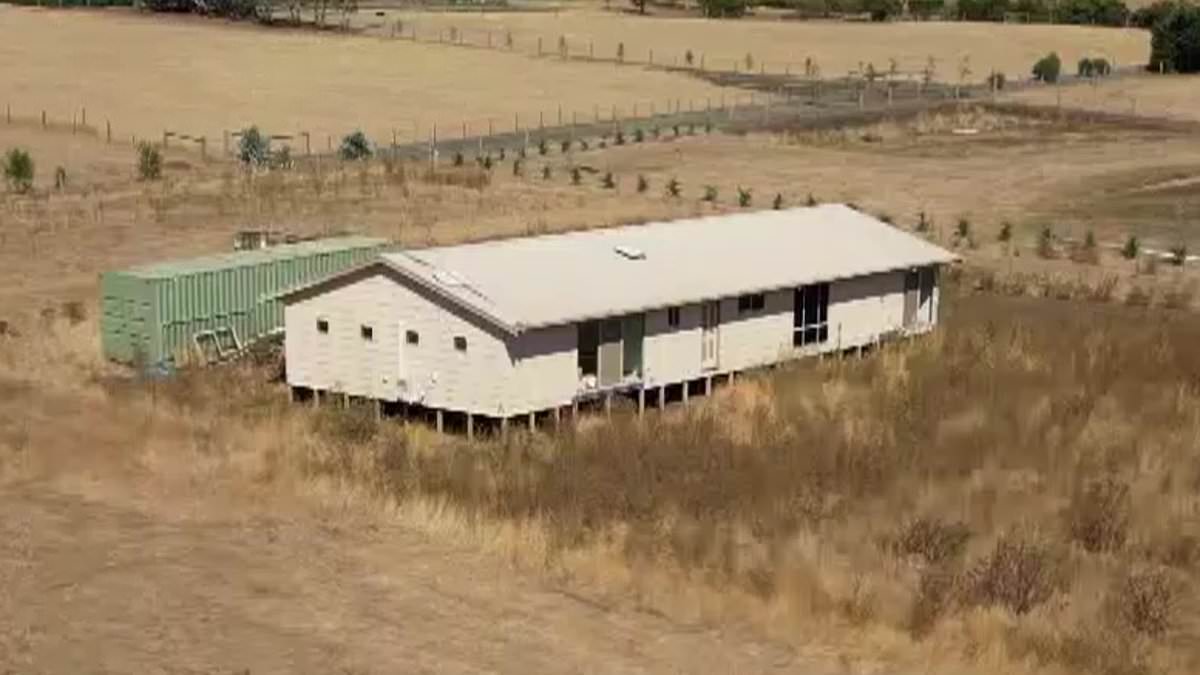 alert-–-dave-and-melanie-spent-over-$500,000-thinking-they-were-building-their-forever-home-on-their-own-land…-then-came-the-shocking-realisation
