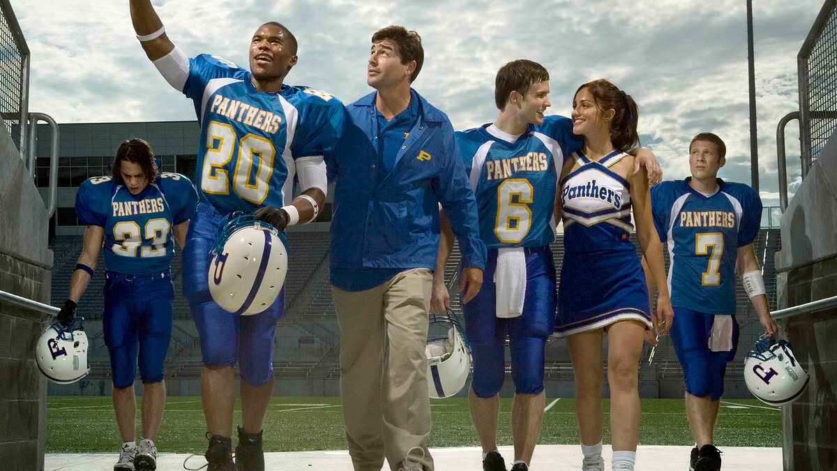 alert-–-friday-night-lights-fans-are-devastated-as-iconic-character-rules-themselves-out-of-reboot
