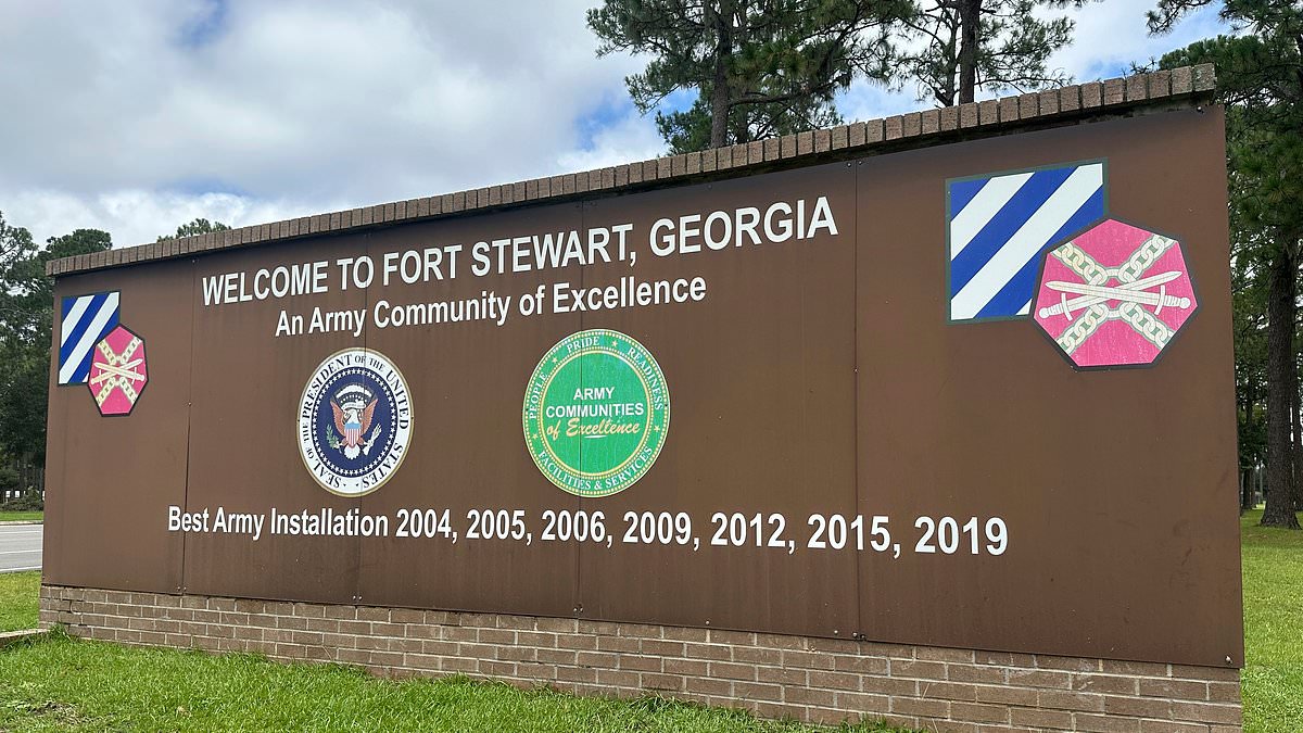 alert-–-fort-stewart-gunman-named-as-quornelius-radford-after-shooting-at-georgia-base-that-injured-five:-live-updates