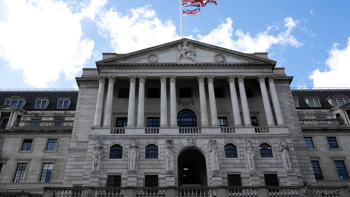 alert-–-bank-of-england-cuts-interest-rates-to-4%-in-bid-to-boost-sluggish-uk-economy