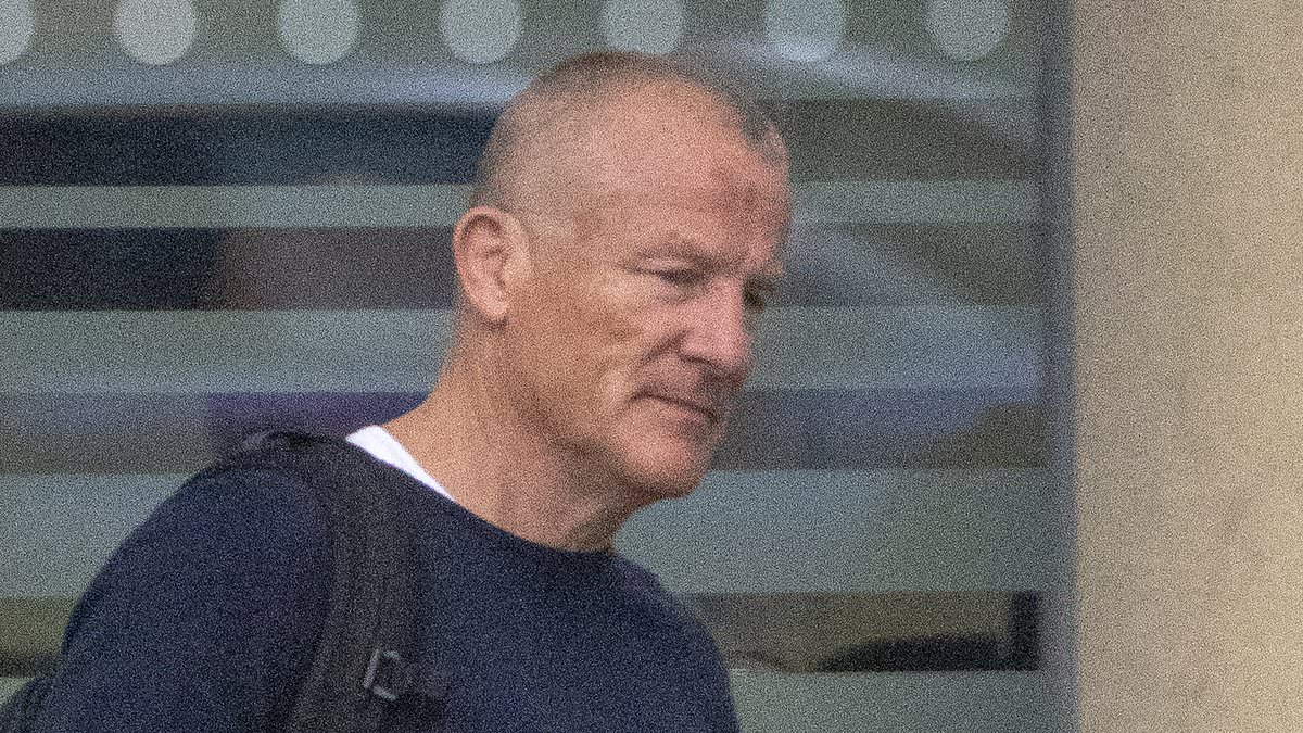 alert-–-humiliating-downfall-of-the-man-who-made-middle-england-rich:-thousands-of-savers-trusted-neil-woodford-with-their-cash.-then-his-fund-imploded…-and-there’s-even-worse-now-for-the-disgraced-fund-manager