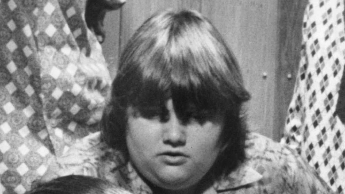 alert-–-jeffrey-louis-starr-dead-at-61:-former-child-star-acted-with-tony-curtis-and-william-devane-in-bad-news-bears-sequels
