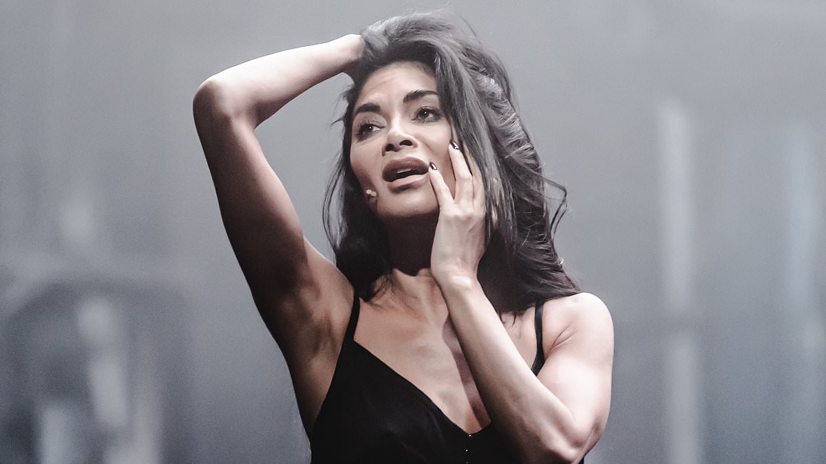 alert-–-eden-confidential:-nicole’s-hit-musical-loses-producers-4.5million