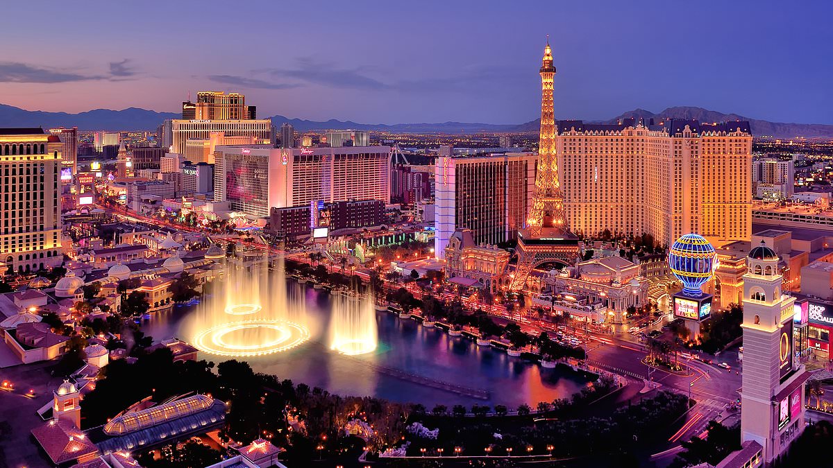 alert-–-new-hammer-blow-for-ailing-las-vegas-as-airport-warns-visitor-numbers-have-slumped-by-100k-a-day