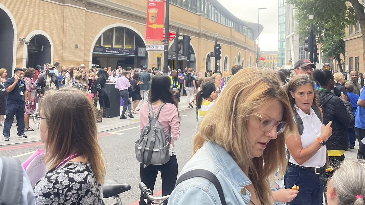 alert-–-chemical-explosion-at-major-hospital-sparks-mass-evacuation:-engineer-‘accidentally-mixed-up-chlorine-and-sulphuric-acid’-in-basement
