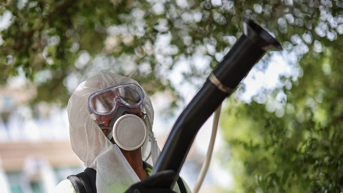alert-–-us-records-more-cases-of-virus-prompting-covid-era-restrictions-in-china…-as-travel-warnings-take-effect