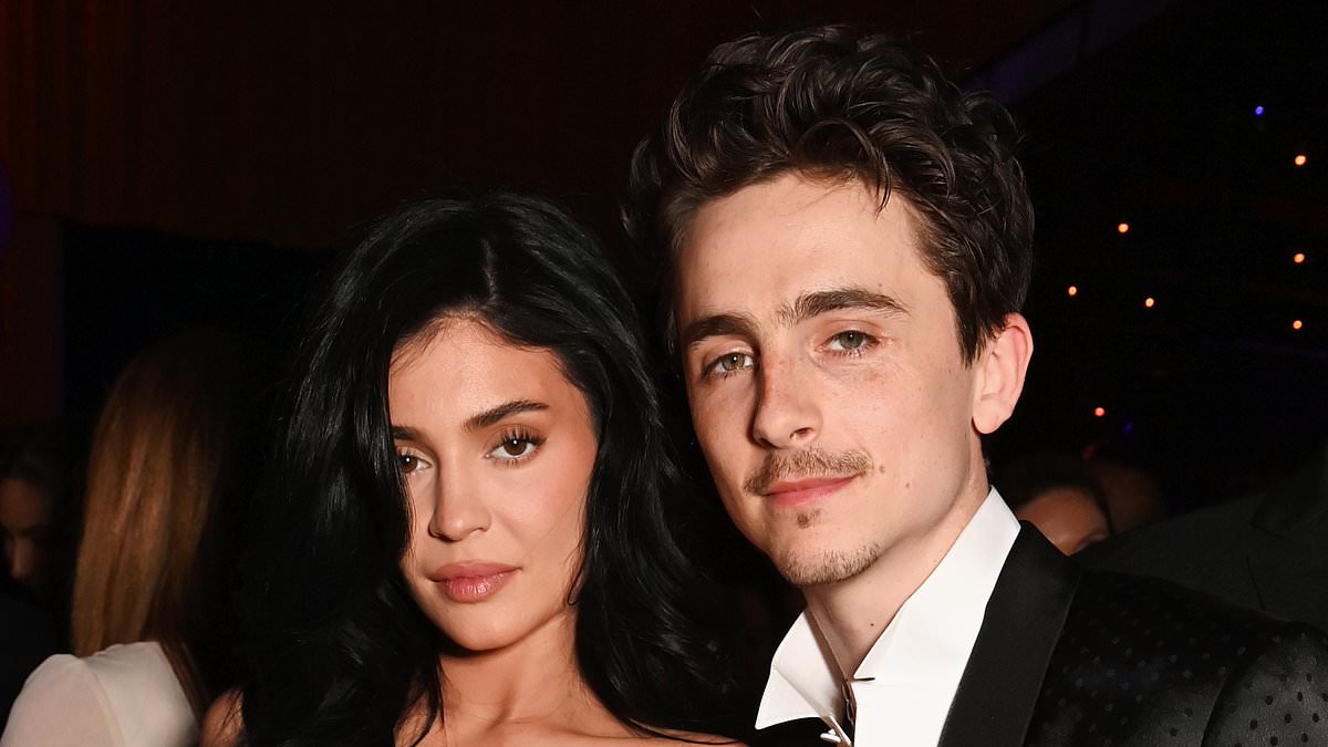 alert-–-kylie-jenner-stuns-fans-with-shock-move-amid-timothee-chalamet-breakup-rumors