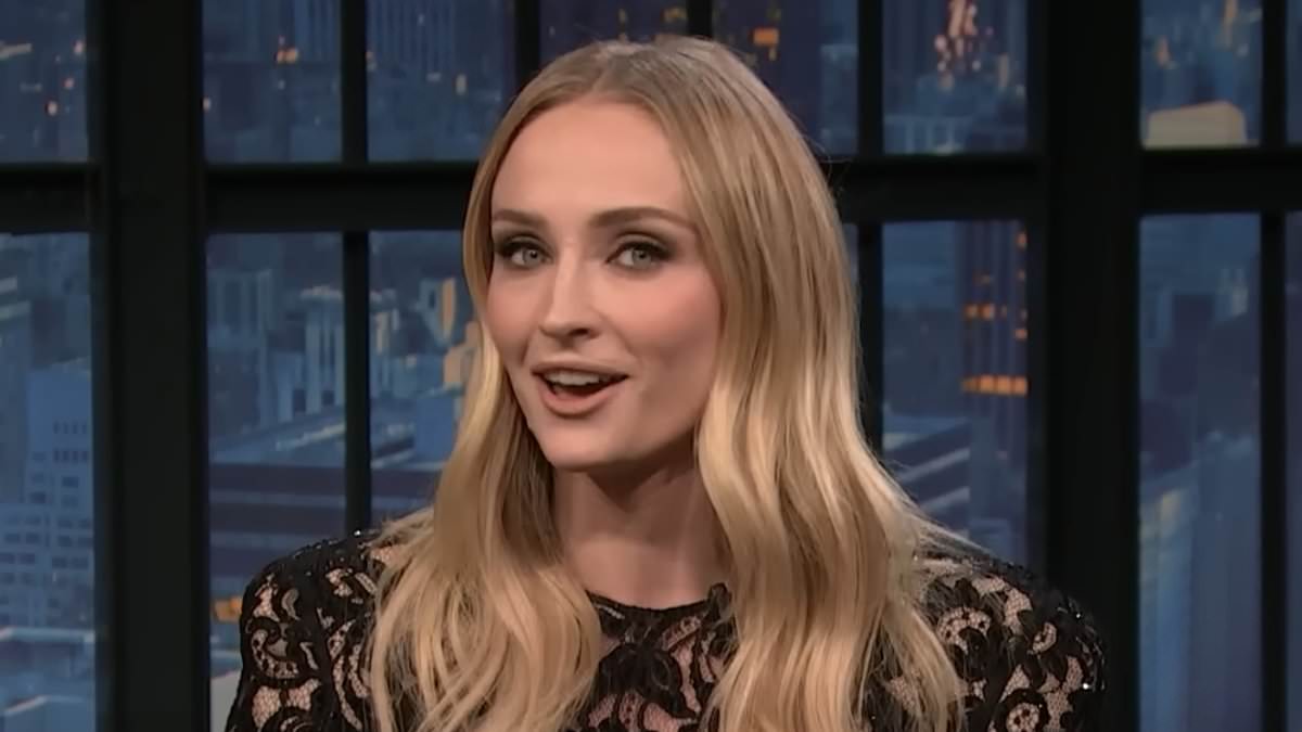 alert-–-sophie-turner-reveals-the-a-list-star-that-left-her-‘retching’-after-a-‘vile’-kiss-during-filming