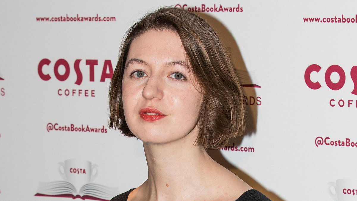 alert-–-no-10-issues-warning-to-sally-rooney-after-author-pledged-to-fund-proscribed-terror-group-with-her-bbc-royalties-–-but-move-is-backed-by-palestinian-ambassador