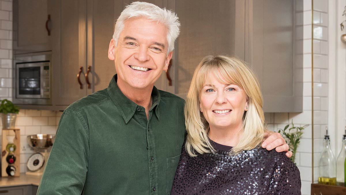 alert-–-revealed:-the-multimillion-pound-bond-between-phillip-schofield-and-his-estranged-wife-despite-marriage-split-after-he-came-out-as-gay