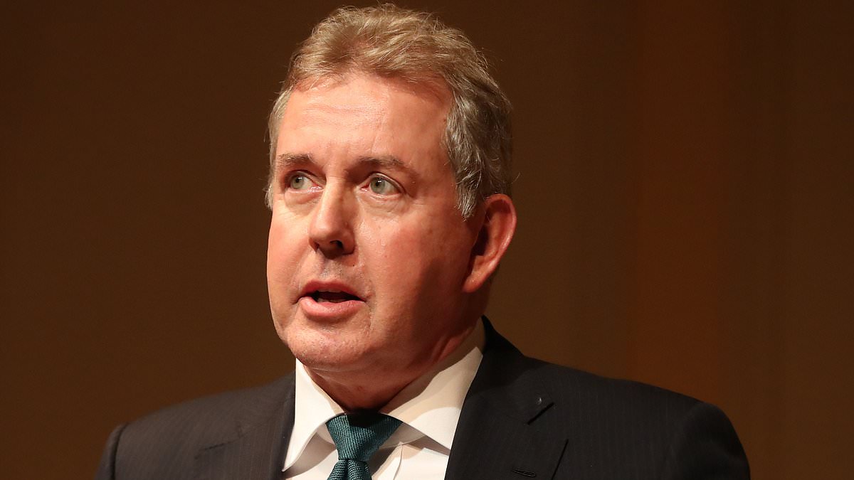 alert-–-britain-doesn’t-spend-enough-to-keep-moscow-troops-at-bay-and-is-lacking-‘resilience’,-former-security-adviser-warns