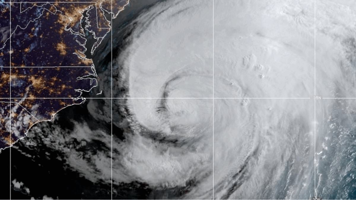 alert-–-hurricane-erin-surges-north:-millions-warned-of-threat-to-life-from-virginia-to-new-york