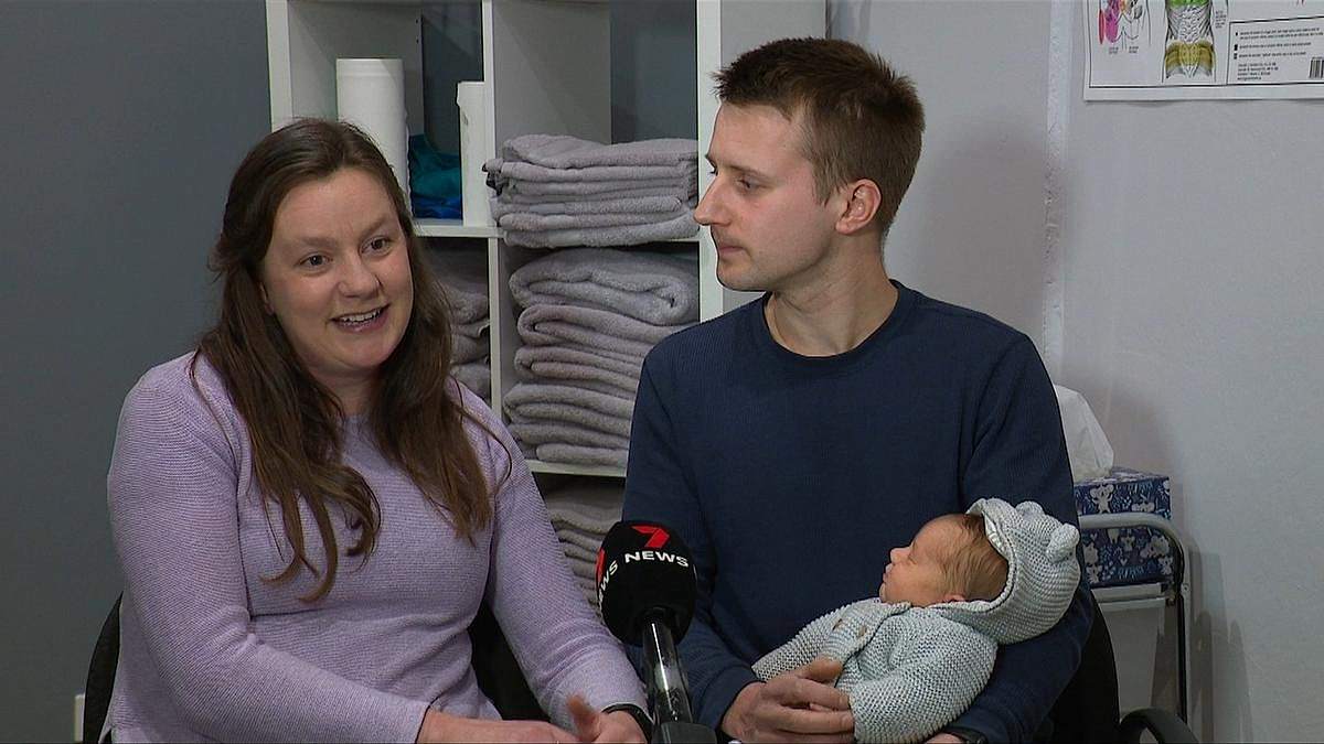 alert-–-baby-boy-is-born-in-a-very-unusual-location-after-husband’s-split-second-decision-when-his-wife-went-into-labour