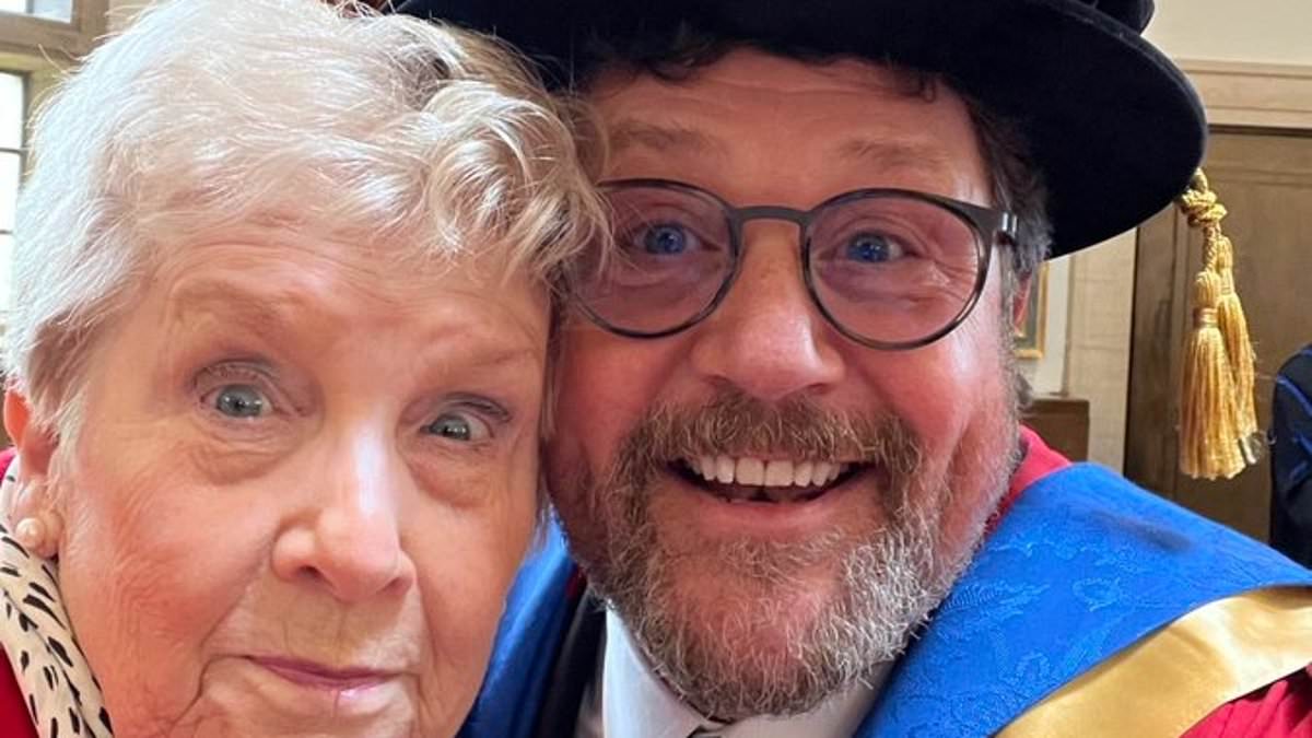 alert-–-bbc-star-michael-ball-reveals-his-mother-has-died-as-devastated-singer-is-flooded-with-support-by-fans