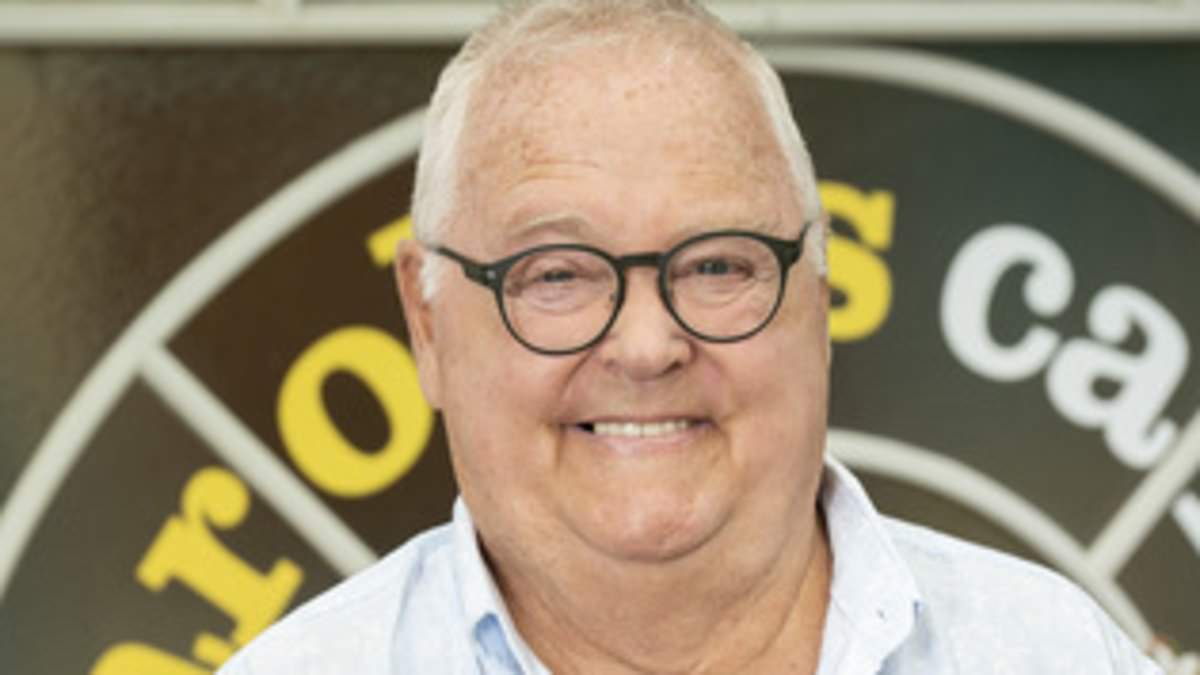 alert-–-neighbours-star-ian-smith-shares-major-health-update-after-being-diagnosed-with-terminal-lung-cancer