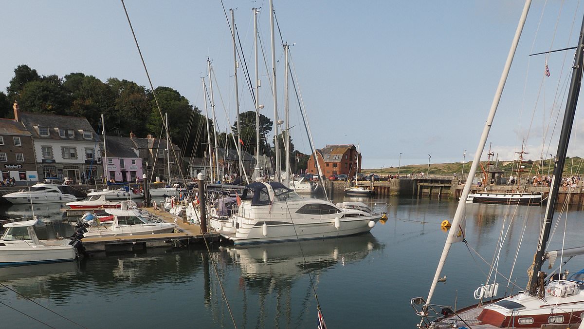 alert-–-the-reason-nearly-400,000-germans-are-flocking-to-cornwall’s-seaside-towns-every-year…-and-it’s-nothing-to-do-with-poldark-or-pasties
