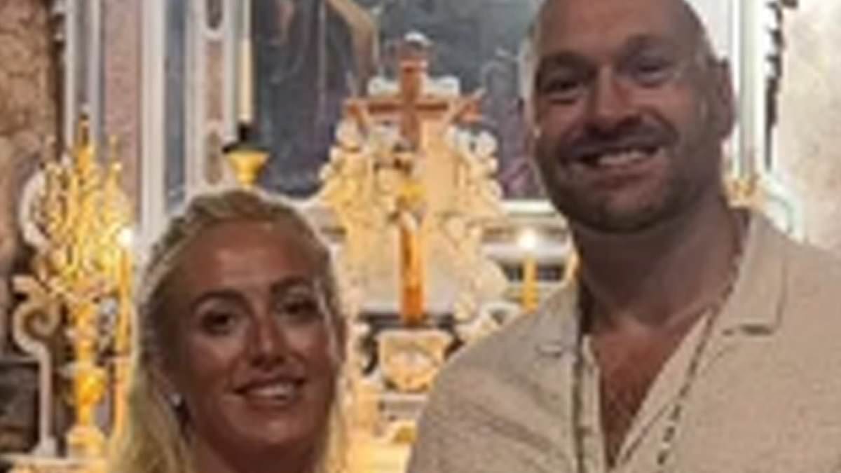 alert-–-tyson-fury-sells-seaside-house-in-his-hometown-for-a-huge-profit-despite-knocking-down-the-price-by-100,000