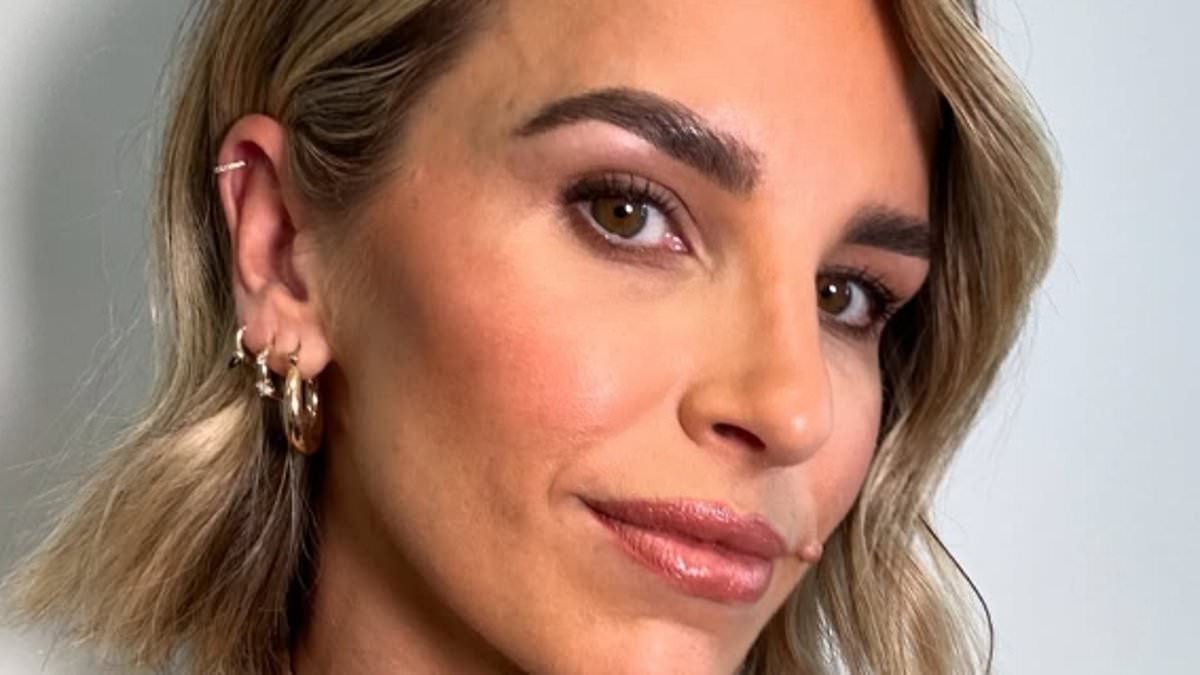alert-–-vogue-williams-surprises-fans-as-she-undergoes-the-same-cosmetic-procedure-as-katie-price