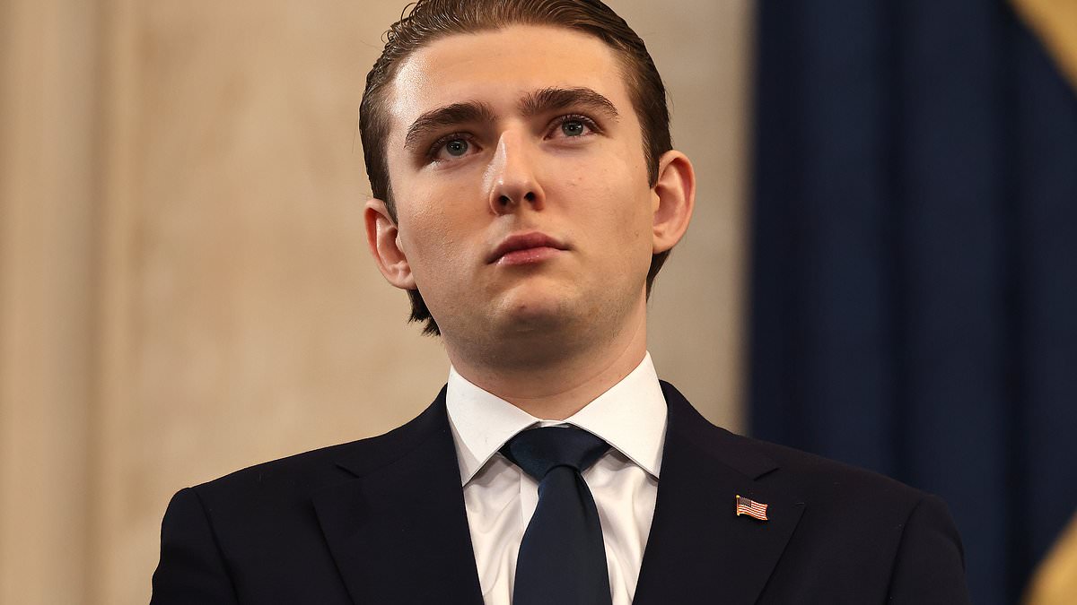 alert-–-how-‘single’-barron-trump,-19,-ditched-dating-this-summer-to-focus-on-an-entirely-new-venture