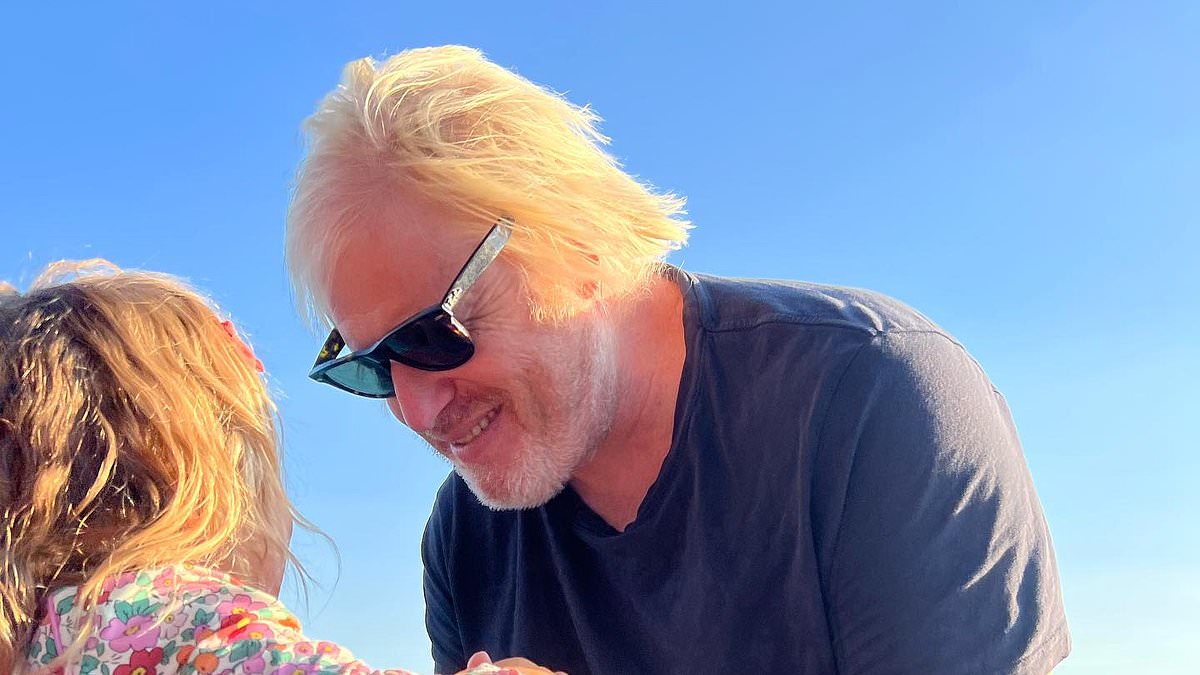 alert-–-bearded-boris-johnson-shows-off-his-new-look-in-carrie-johnson’s-holiday-snaps-from-their-summer-holidays