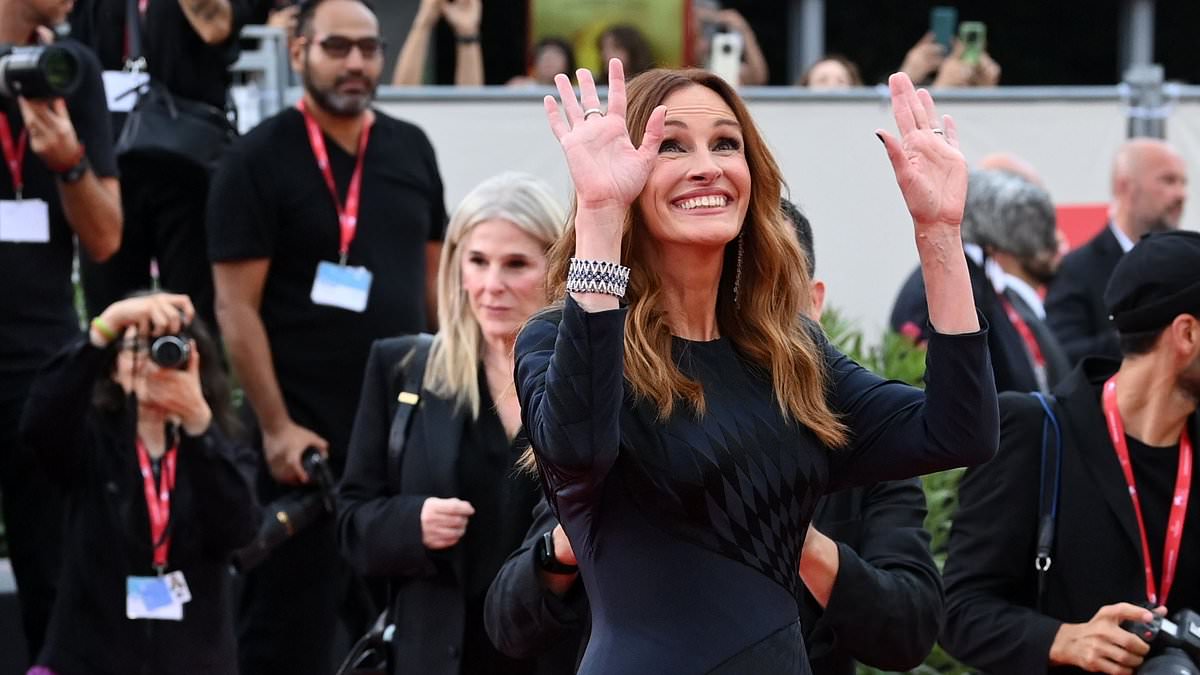 alert-–-julia-roberts-looks-every-inch-the-hollywood-icon-as-she-graces-the-red-carpet-alongside-co-stars-ayo-edebiri,-andrew-garfield-and-chloe-sevigny-at-the-after-the-hunt-premiere-in-venice