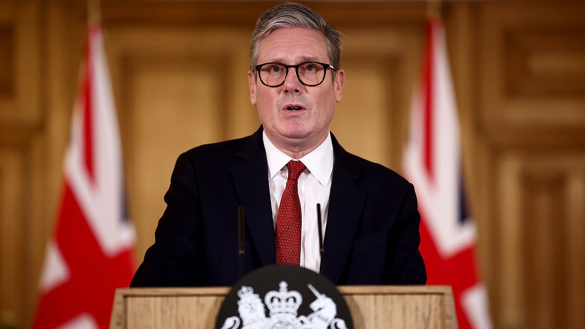 alert-–-more-woe-for-starmer-as-plan-for-votes-aged-16-‘will-benefit-corbyn’s-party-and-nigel-farage’