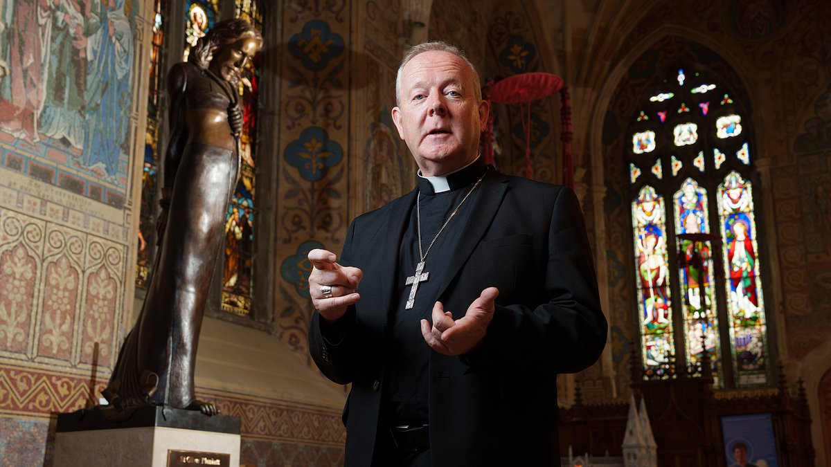 alert-–-it’s-time-for-a-united-ireland.-the-government-in-dublin-don’t-want-to-discuss-this-but-they-must…-and-reunification-talks-need-to-begin-immediately:-archbishop-eamon-martin