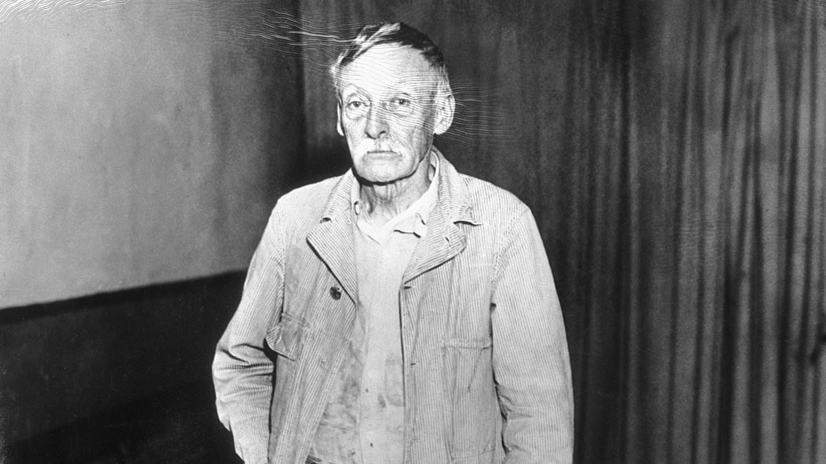 alert-–-sadistic-crimes-of-the-‘brookyln-vampire’:-how-‘grey-man’-cannibal-serial-killer-strangled-girl,-10,-then-wrote-to-her-mother-revealing-which-body-parts-he-had-cooked-and-eaten