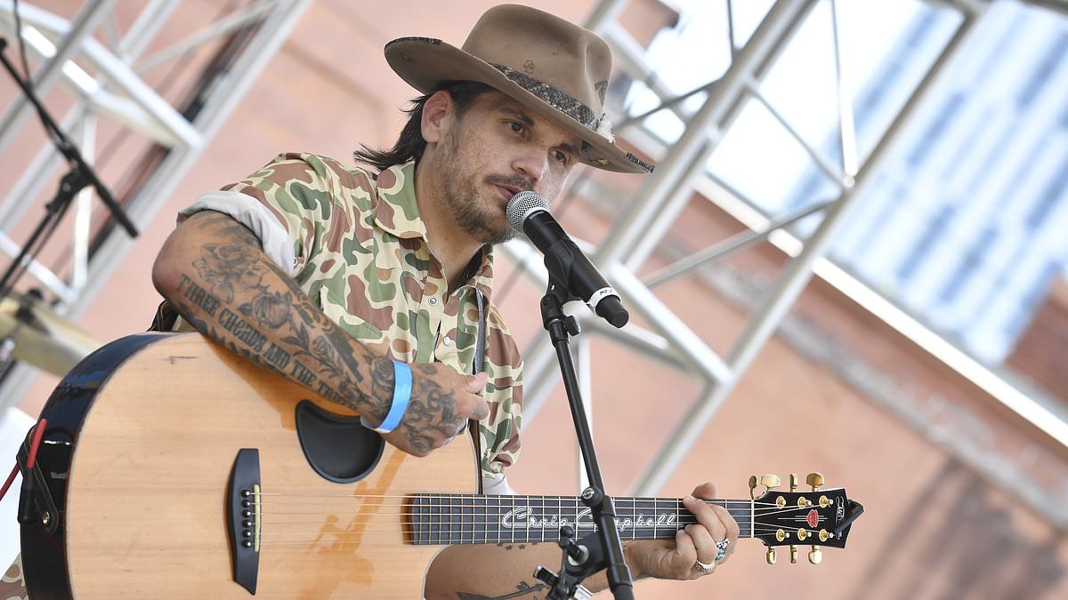 alert-–-country-singer-bryan-martin-apologizes-after-being-dragged-from-stage-by-police-for-erratic-behavior