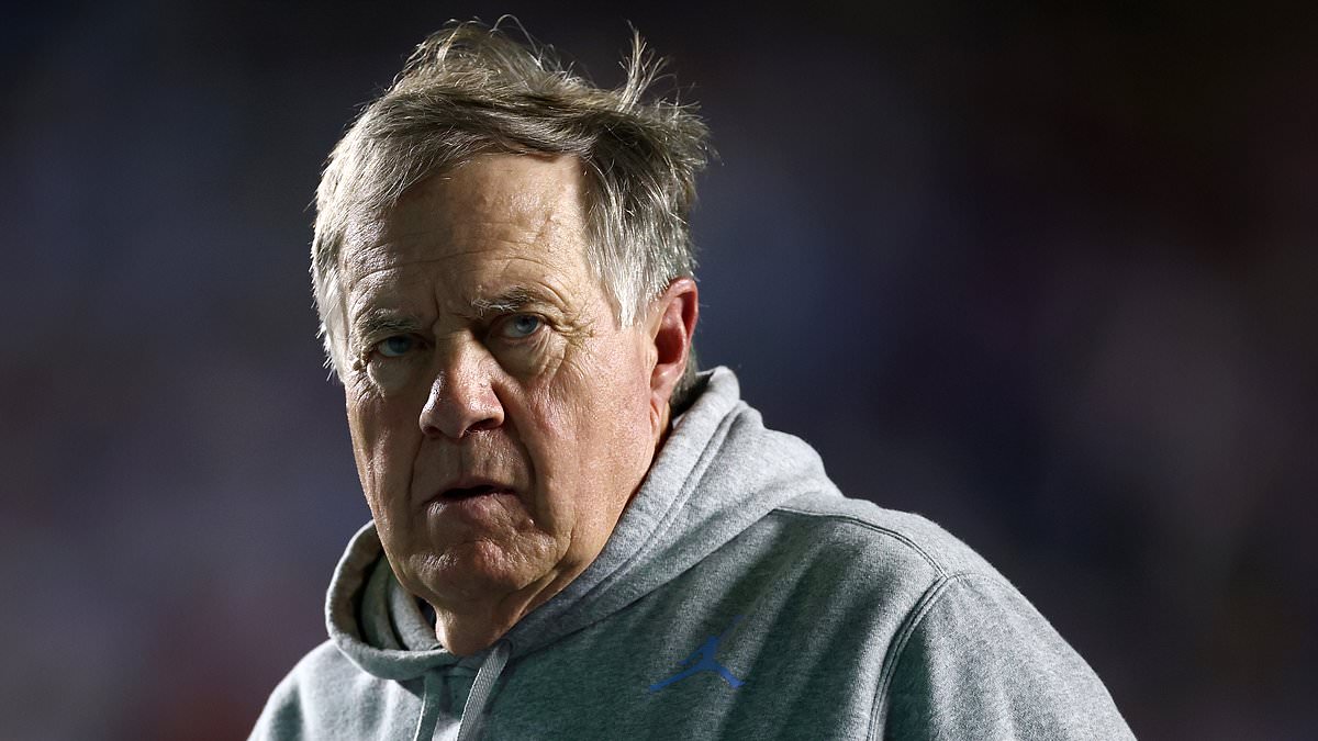 alert-–-fans-rip-into-bill-belichick-after-humiliating-unc-debut-and-joke-that-‘brady-isn’t-here-to-save-him’