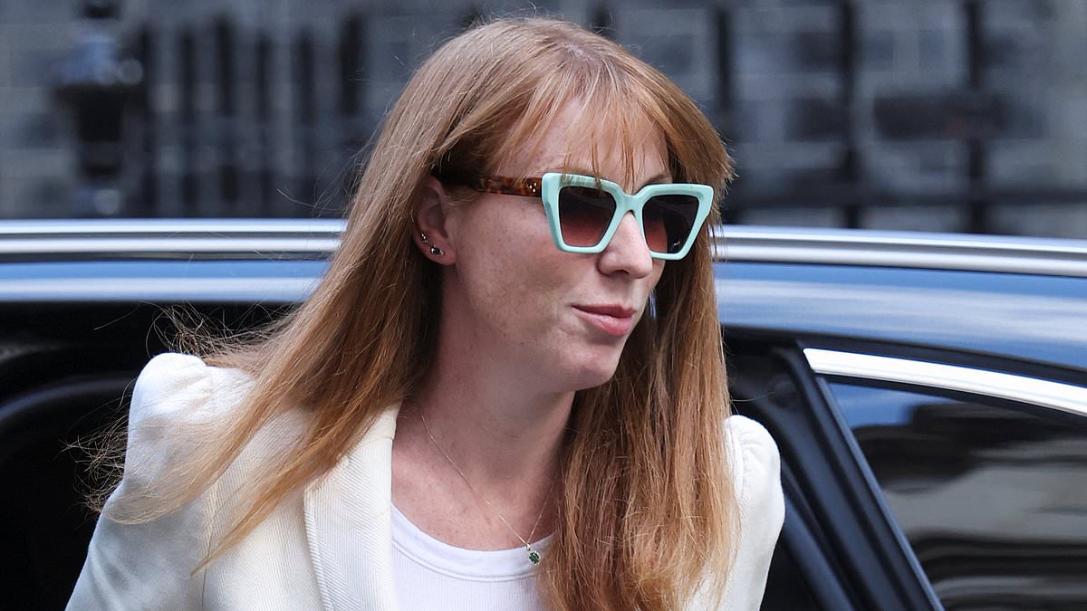 alert-–-angela-rayner’s-future-in-doubt-as-she-admits-she-should-have-paid-more-tax:-live-updates