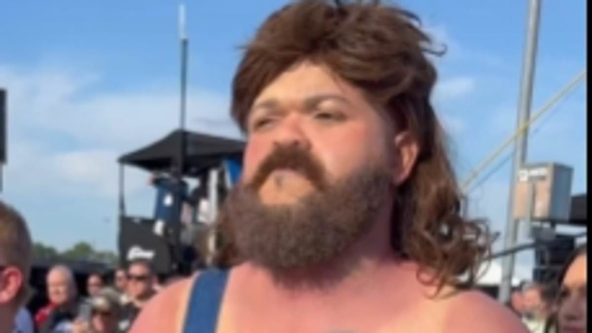 alert-–-comedian-slammed-as-‘racist’-by-viewers-appalled-at-‘whiteface’-skit-mocking-nascar-fans
